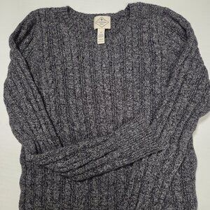 St. John’s Bay Black and White Sweater Size M